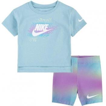 Conjunto Nike Camiseta y Short Niña