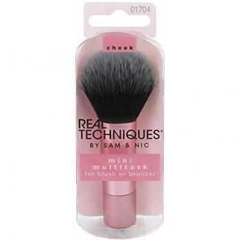 Real Techniques Mini Travel Size Multitask Makeup Brush for Blush, Bronzer or Highlighter