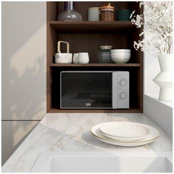 Microondas Beko MOC20100SFB 20L 700W con 6 niveles de potencia y función de descongelación