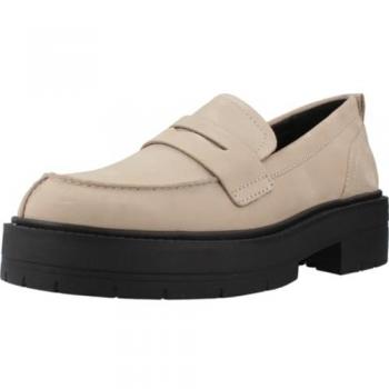 Mocasines de Mujer Geox Spherica Ec7 Beige, Modelo de Cuero