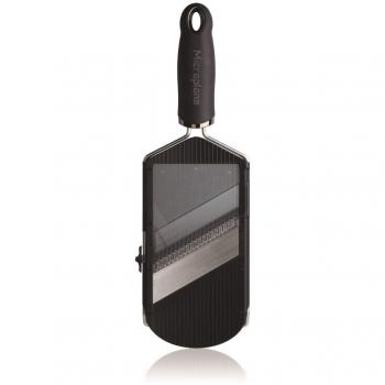 Microplane Mandolina Ajustable Juliana, Acero Inoxidable, Negro, 33x11.5x6.5 cm