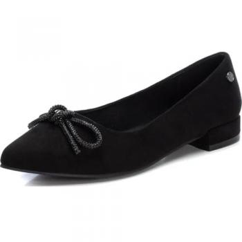 XTI 143038 Bailarinas de Mujer Color Negro con Lazo Decorativo y Punta Fina Talla 38
