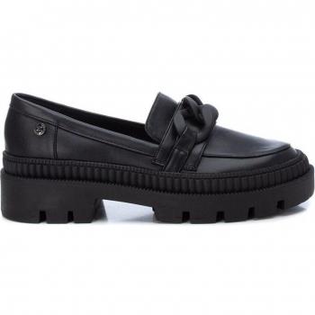 Zapato Mujer Xti 140618 de Piel Sintética con Detalle de Cadena y Suela Antideslizante