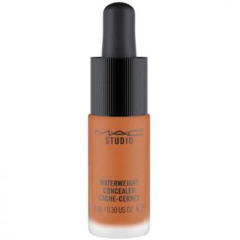 Corrector Líquido Studio Waterweight MAC NW50 9 ml