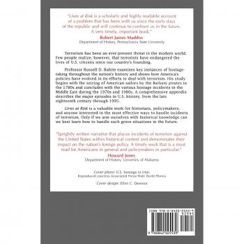 Lives at Risk: Hostages and Victims in American Foreign Policy - Academic Edition