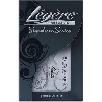 Légère European Cut Bb Clarinet Reed Strength 3.25