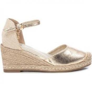 Sandalias de cuña Xti 142334 en color dorado - Altura de cuña de 6cm