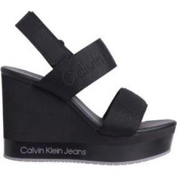 Sandalias Calvin Klein Jeans para mujer con cuña y plataforma en color negro