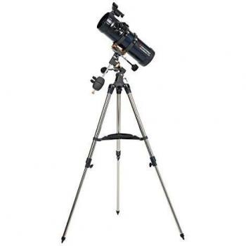 Telescopio Celestron Astromaster 114EQ con Motor, Adaptador para Smartphone y Filtro Lunar