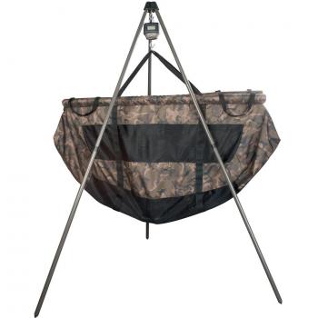 Tripode de Pesaje Fox Weighing Tripod CCC037 - Tripode ligero y resistente, fabricado en aluminio, diseñado para el pesaje preciso de caza, con patas ajustables y nivelador integrado