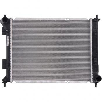 Radiador NISSENS 67605 para refrigeración del motor, compatible con vehículos, fabricado en materiales de alta calidad, diseñado para un rendimiento óptimo en la refrigeración del motor