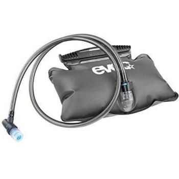 Riñonera de Hidratación Evoc Hip Pack 3L con capacidad de 3 litros, diseño ergonómico, compartimento para botella, bolsillo frontal con cremallera, sistema de ajuste fácil y transpirable