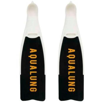 Aqualung Aletas Cyclone X Negro Adulto - Aletas de apnea, diseño ergonómico, material ligero y resistente, pala larga para mayor propulsión, ideales para freediving