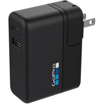 GoPro AWALC-002-ES - Cargador de puerto dual internacional, color negro