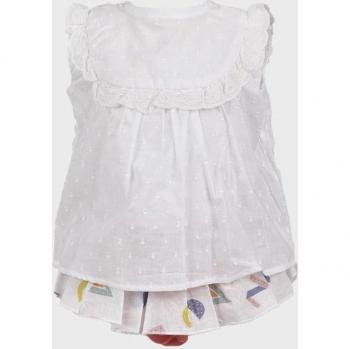 Conjunto de bebé niña con volantes y diseño estampado