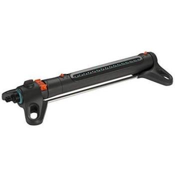 Gardena Aspersor oscilante AquaZoom M, aspersor para regar superficies de entre 9 y 250 m², radio de alcance 3-18 m, amplitud de riego 3-14 m, filtro de metal integrado