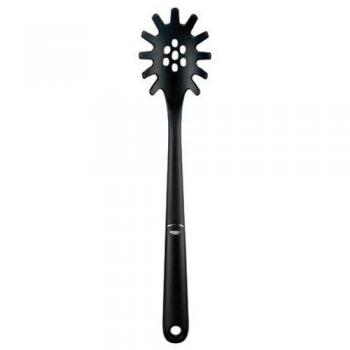 OXO Good Grips - Cucharón de nailon para espaguetis