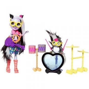 Enchantimals Muñeca rockera Sage Skunk y su batería, accesorios muñeca