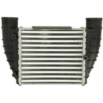 Intercooler THERMOTEC DAA016TT de alto rendimiento y refrigeración eficiente