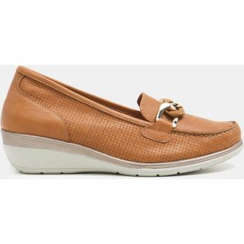 Mocasines de mujer en piel con cuña color marrón de la marca 24Hrs