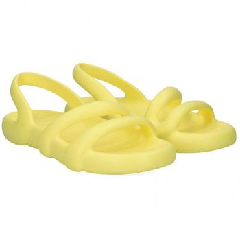 Sandalias planas Camper amarillas de mujer