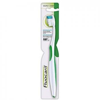 Fluocaril – Cepillo de dientes completo manual suave Fluocaril