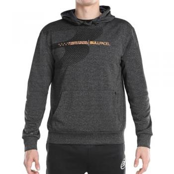 Sudadera Bullpadel Jaque con capucha, diseñada para hombres, fabricada en material ligero y transpirable, ideal para la práctica deportiva y el uso diario