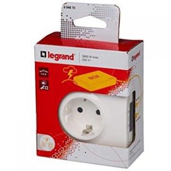 Legrand 694670 Base Múltiple Protegida con 1 Enchufe, 2 Tomas Y Cable 3680.0 230.0W, Blanco, Set De 1 Piezas