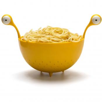 OTOTO Spaghetti Monster- Kitchen Strainer for Draining Pasta, Vegetable, Fruit- Colander with Handle- Dimensions 12.2X 8.27x 7.48 in- BPA-Free and Dishwasher Safe Colanders & Food Strainers