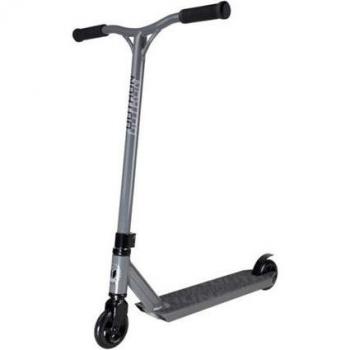 Scooter Blazer Pro Outrun 2 Gris - Patinete de dos ruedas, estructura de aluminio ligero, freno trasero, manillar ajustable en altura, sistema de plegado fácil, ruedas de poliuretano de alta resistencia, diseño