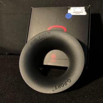 Planet Waves O-Port - Black/Small - Fits 3.375 - 3.5