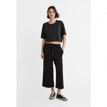 Soft-Touch Flowing Black Culottes M