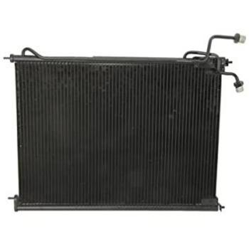 Condensador de aire acondicionado Nissens 940180, sistema de aire acondicionado con alta eficiencia, diseño optimizado para un rendimiento mejorado, fabricado con materiales de calidad y durabilidad, compatible con varios modelos de vehículos