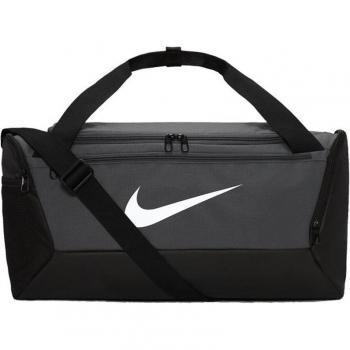 Bolsa de deporte de fitness Nike Brasilia 9.5 Training Duffel, capacidad de 41 litros, diseño resistente, compartimentos múltiples para organización, asas ajustables y acolchadas, material duradero e impermeable