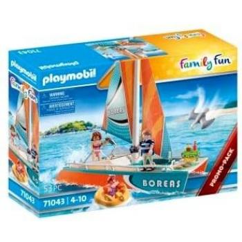 PLAYMOBIL Family Fun Catamarán con Flotadores - 70411