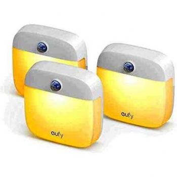 Eufy de Anker, Lumi Stick-On Night Light, LED Blanco Cálido de Segunda Generación, 9W, Sensor de Movimiento,para Dormitorio, Baño, Cocina, Pasillo, Escaleras, ahorro de energía, compacto [3 unidades]