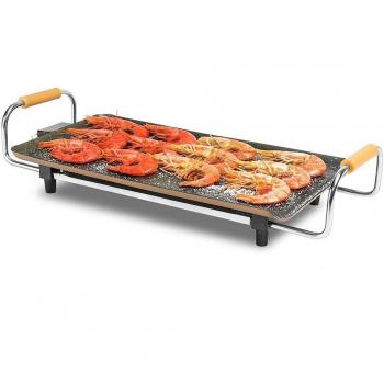 Plancha grill eléctrica para asar con revestimiento de piedra, gran formato, termostato regulable y asas de seguridad con tacto frío. Grill eléctrico de Cecotec.