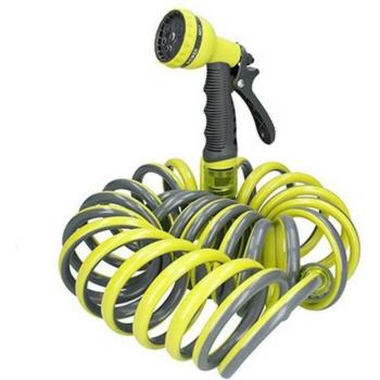 Kit completo de manguera flexible en espiral Ferrestock FSKMES001 de 7,5m con pistola de riego de 6 funciones y conectores para pistola y de rosca para el grifo