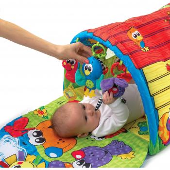 Playgro 0183775 - Alfombra de juego y gimnasio, diseño Perrito Musical