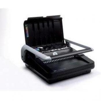 Rilegadora de dorsi plástico GBC CombBind C366 negra, perfora hasta 30 hojas y encuaderna hasta 450 hojas para formatos A4/A5/A3