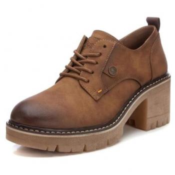 Zapato de Mujer Refresh 172262 Camel con Tacón Ancho y Suela Flexible, Cierre de Cordón, Talla 39