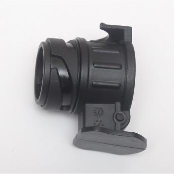 Convierte una toma de remolque Euro 13 pines a un conector N en forma de remolque de 7 polos para caravanas y remolques. Converts 13 pin towing socket to 7 pin N type.