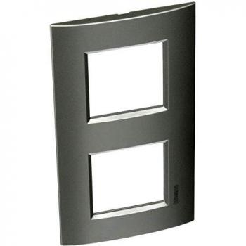 Bticino livinglight - Placa air 2x2 módulos tech