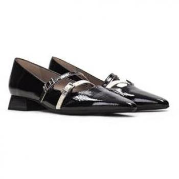 Zapato Plano Casual de Piel para Mujer Hispanitas BHI243567 en Negro