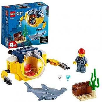LEGO 60263 City Océano: Minisubmarino, Juguete de Construcción con Figurita, Cofre de Tesoro Pirata y Pez Martillo