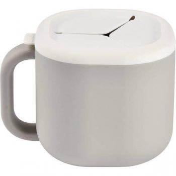 Taza de silicona Beaba Pick & Snack en color gris para alimentos infantiles