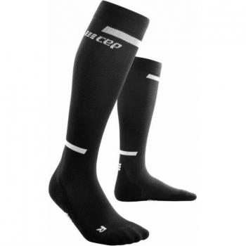 Cep Calcetines Largos The Run Negro - Calcetines largos de compresión, color negro, diseñados para running, con tecnología de soporte en el arco del pie, transpirables y con propiedades de absorción de humedad