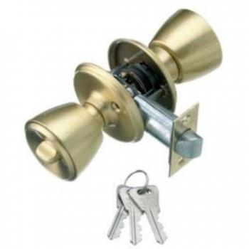 Pomo MCM 501B con llave y condena latonado entrada 60 mm