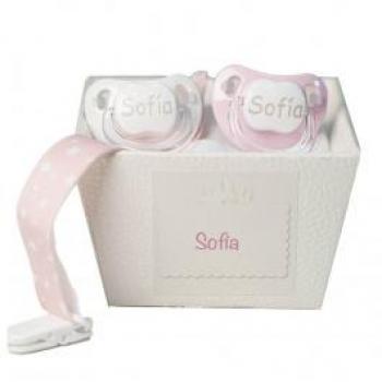 Canastilla personalizada Bebé de París con 2 chupetes y sujetachupete en color rosa