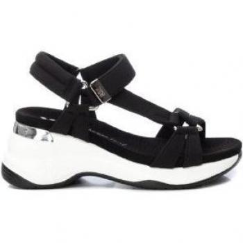 Sandalia de mujer Xti 142623 Negro con cierre autoadherente
